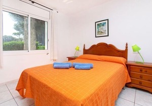 Vacation home El Paraiso in Llançà - 8 persons, 4 bedrooms