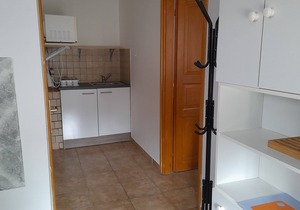 Vacation home with pool, WLAN, playground, direct lake access