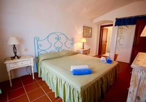 Vacation Home in Porto Cervo with 2 bedrooms sleeps 5