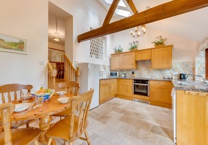 Valley View Barn - Three Bedroom House, Sleeps 6