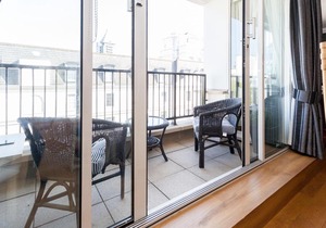 Veeve - Riverside views at Chelsea Harbour