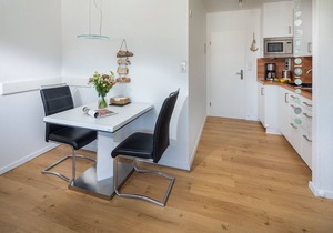 Very central, near the beach non-smoking apartment, suitable for seniors, WiFi