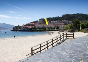 Very new, terrace with sea view