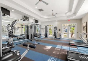 Viagem Attractive 1BR Balcony Pool Gym near IMG