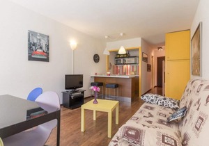 View mountain, balcony, parking, tv, 28m², Montgenèvre