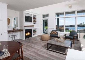 ViewPoint - 1BR Open Loft Suite 102