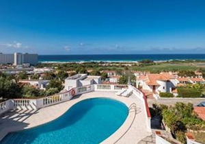 Villa ∙ 3 bedrooms ∙ 6 guests