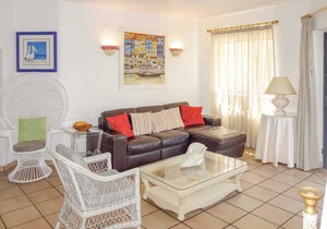 Villa ∙ 3 bedrooms ∙ 6 guests