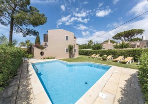 Villa ∙ 3 bedrooms ∙ 6 guests