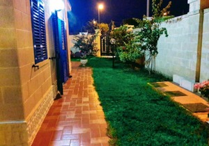 VILLA 4 POSTI LETTO 100 METRI DAL MARE