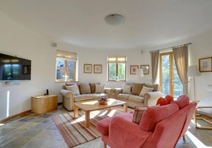 Villa ∙ 5 bedrooms ∙ 12 guests