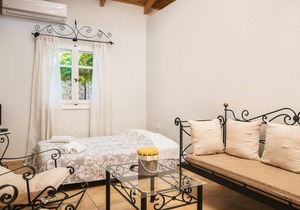 Villa Helona with private pool