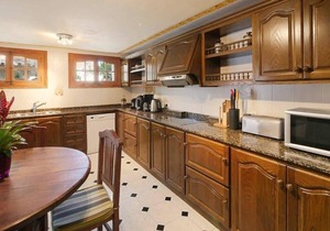 Villa "Oscols" with Sea View, Mountain View, Pool, Jacuzzi, Wi-Fi, A/C, Balcony, Terrace & Garden