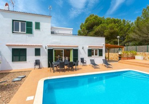 Villa Sa Lluna: Large Private Pool, Walk to Beach, A/C, WiFi