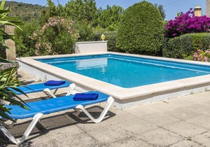 Villa Sort