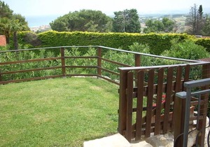 Villa with Garden & Sea View N110
