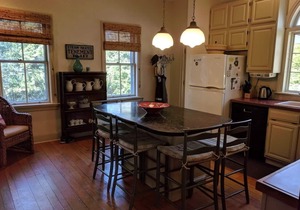 'Village View'- Elegant, Comfortable, Historic Home in Downtown Lenox
