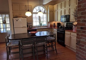 'Village View'- Elegant, Comfortable, Historic Home in Downtown Lenox