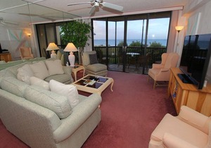 Villas of Avignon #101 Condo by RVA