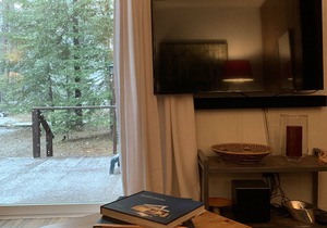 Vintage cozy cabin in Tahoma overlooking Sugar Pine Point Park