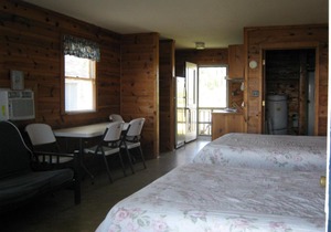 Virginia Landing Camping Resort Cabin 1