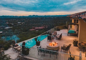 Vista Verde by AvantStay Isolated Villa w/ Tennis Court, Pool, Fire pit!