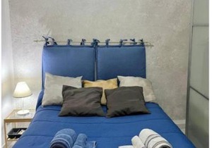 Vomero House with Free Parking 410 cm