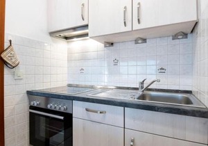 Waldstraße 2 Wohnung 12