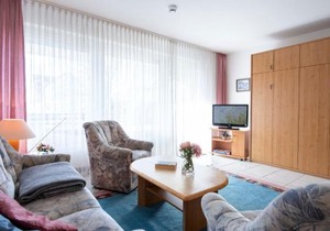 Waldstraße 2 Wohnung 12