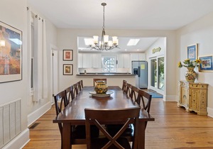 Walk to Beach! 2nd Ocean Block Sleeps 16 Porch/Parking/Spacious