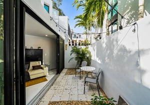 Walk to the best dining, bars, shops, and more