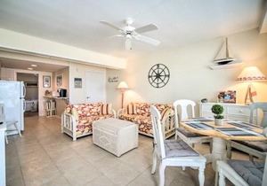 Walk to Wildwood Beach Oceanfront Condo with View