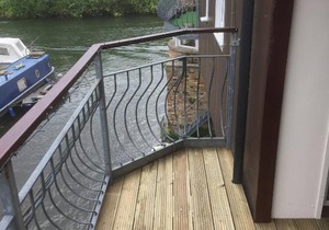 Waterfront House In The Heart Of St Neots