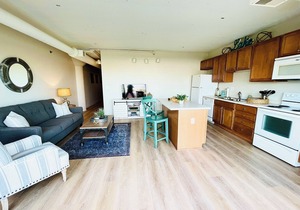 Waterfront W/Patio Stunning Views of Cedar Point!