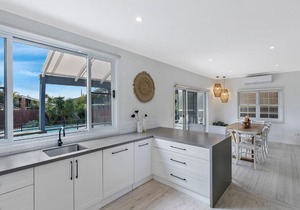 Waterview Beach House