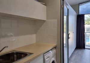 Waverley apartment D-one bedroom wifi available