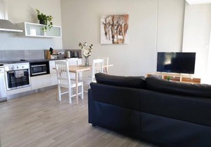 Waverley apartment E-one bedroom wifi available