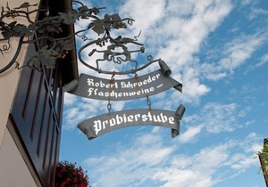 Weingut-Gästehaus R. Schroeder in Mehring