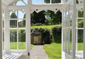 Well Farmhouse - UK11880