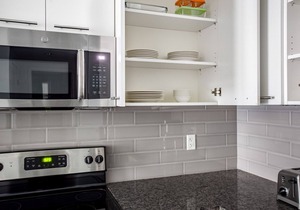 Well-located Kendall Square 1BR w/balcony, by Blueground