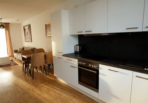 West arcades 3.4 | 100m² | Wifi | Netflix | Parking