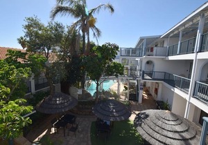 West Beach Lagoon 202 - Quiet & Ground Floor
