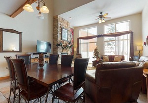 Whispering Pines 924