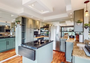 Wonderful Condo Close to Sugarbush Resort with Pool, Hot Tub, & WiFi