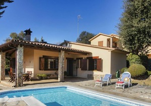 Wonderful private villa for 7 guests with WIFI, private pool and parking