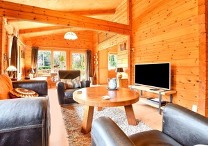 Wooden Holiday Home in Meijel with Private Garden