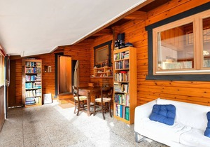 Wooden Holiday Home in Meijel with Private Garden