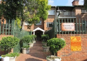 Woodmead Executive apartment