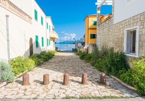 Xarus 1 - Two Bedroom Apartment, Sleeps 3