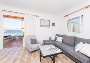Xarus 2 - Four Bedroom Apartment, Sleeps 6